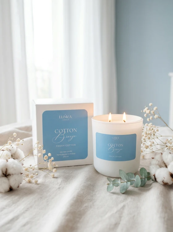 Cotton Breeze - sojowa świeca Luméa Candle o aromacie świeżej bawełny