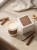 Cinnamon Creme – jesienna świeca zapachowa z cynamonem Świeca zapachowa Cinnamon Creme Luméa Candle 270 ml Świeca sojowa o zapachu cynamonu, wanilii i karmelu